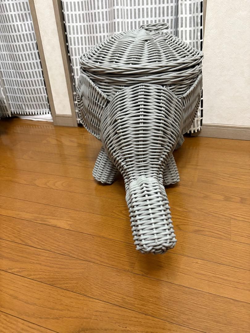 【zara】ゾウのバスケット