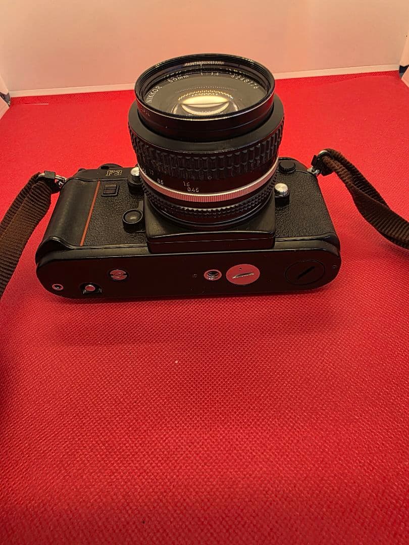 Nikon F3 一眼レフカメラ Nikkor 50mmレンズ付き