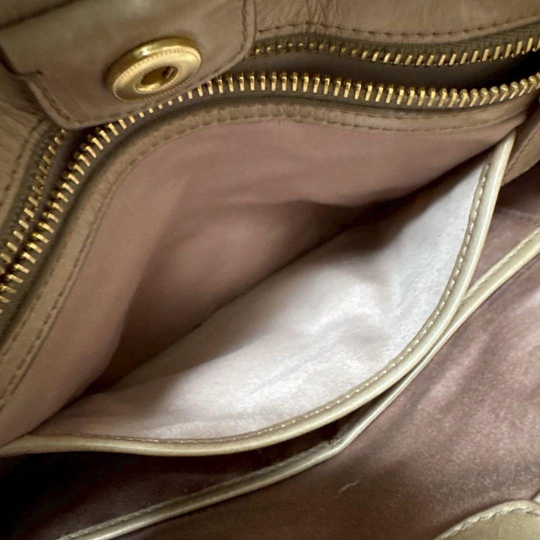 ミュウミュウ　ハンドバッグ　ヴィッテロルクス　2way レザー　ベージュ