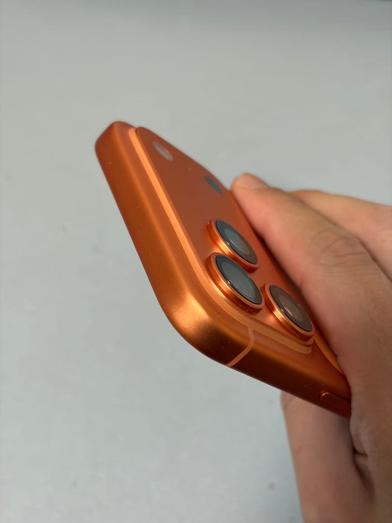 物理SIM極美品iPhone17 Pro Max 256GB コズミックオレンジ