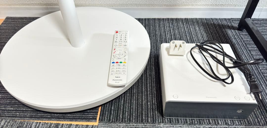 Panasonic TH-43LF1 HDD内蔵 フリーレイアウトテレビ