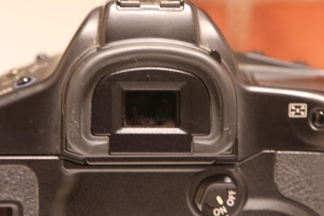 ジャンク品　Canon EOS-1V ボディのみ｜美品｜フィルムカメラ