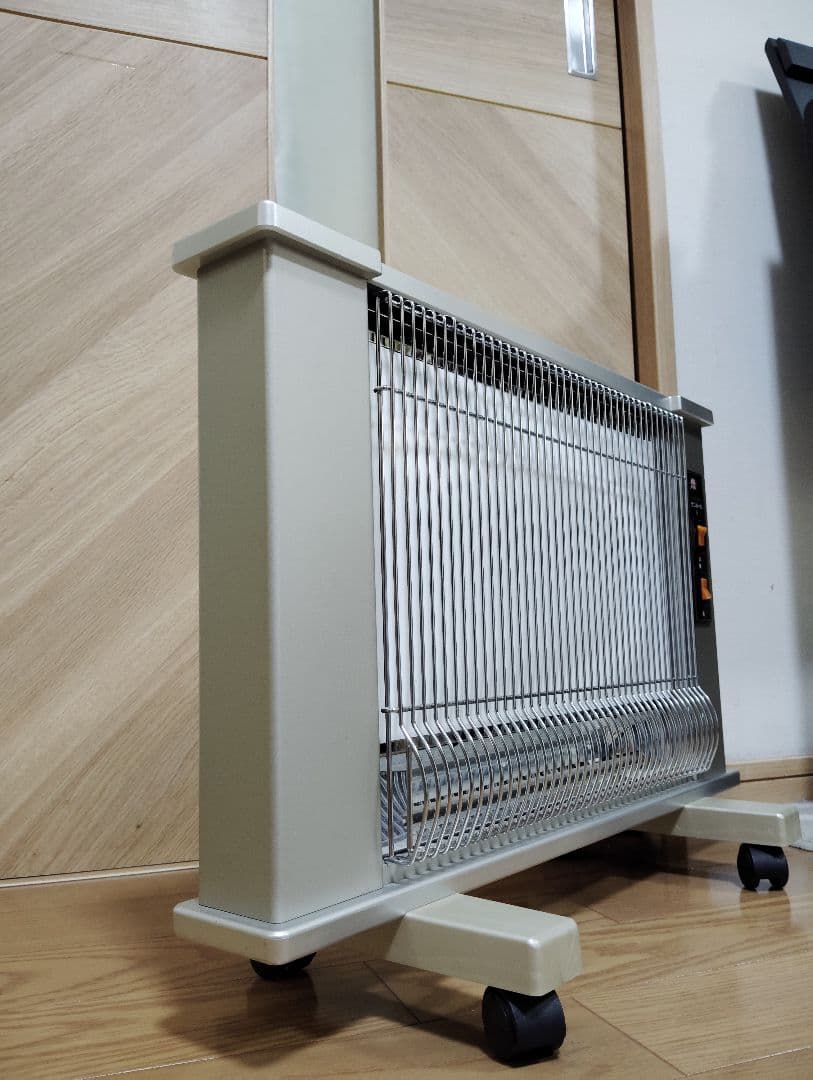 【極美品・動作良好✨️】サンルーム 速暖DX 赤外線ヒーター シルバー