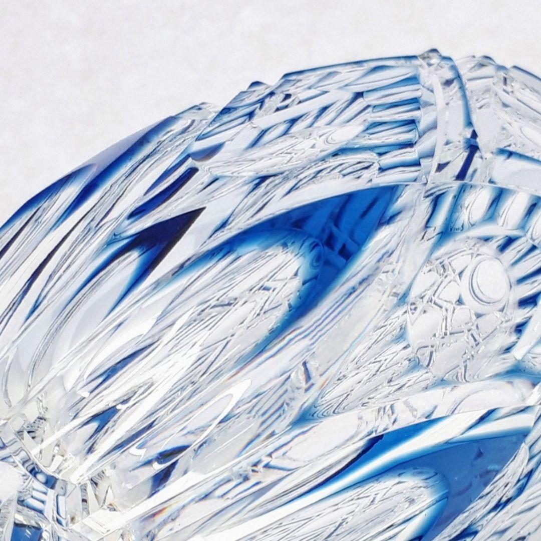 日本工芸会正会員　渡邊 明 作品　　切子 藍色被せ 花瓶　【入手困難品】