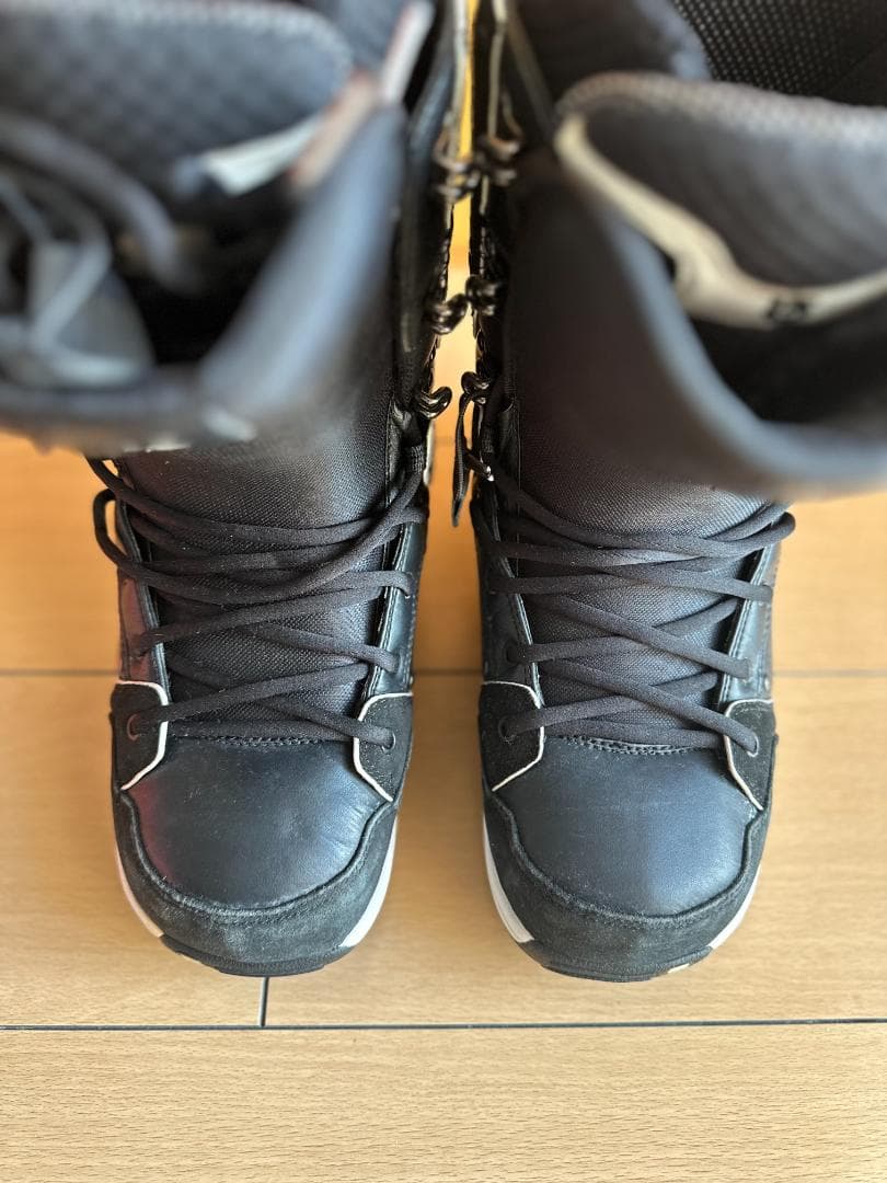 美品 Burton JEREMY JONES ブーツBLK 26.5