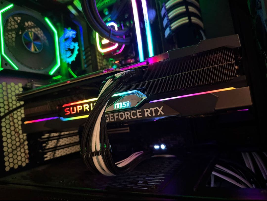 グラフィックボード・グラボ・ビデオカード MSI GeForce RTX 4070 Ti SUPRIM X 12G
