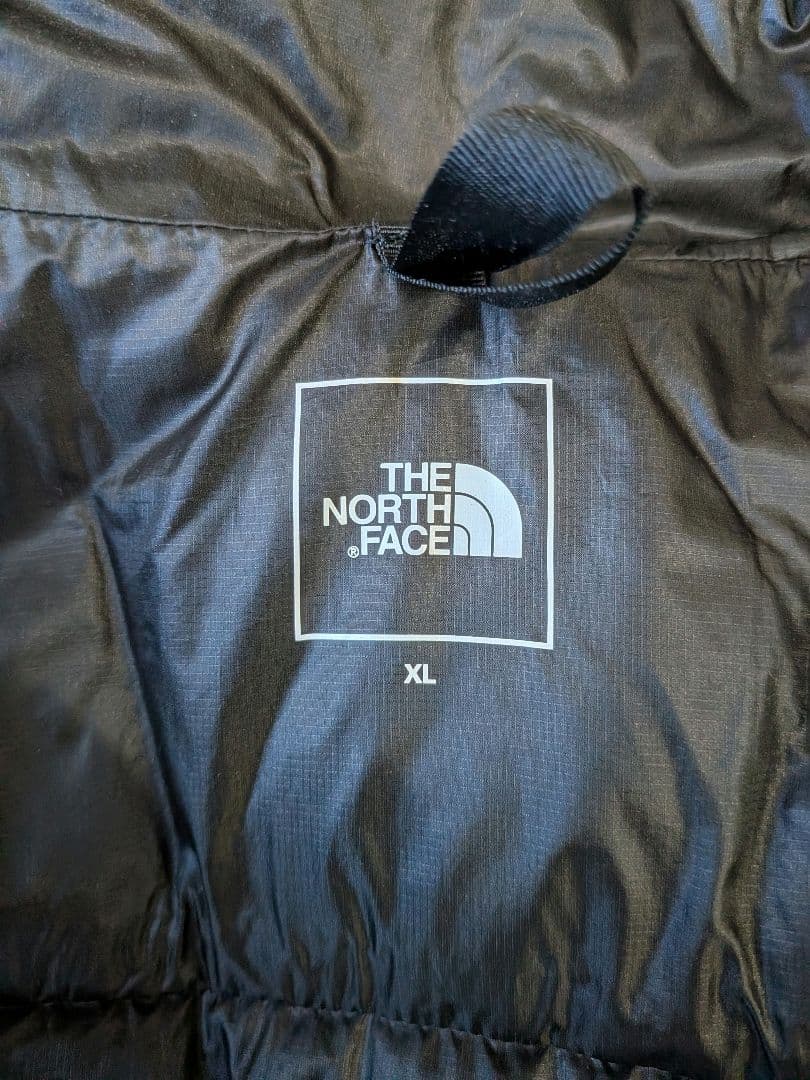 【美品】ノースフェイス NY82211 ブラック サンダーフーディメンズ　XL
