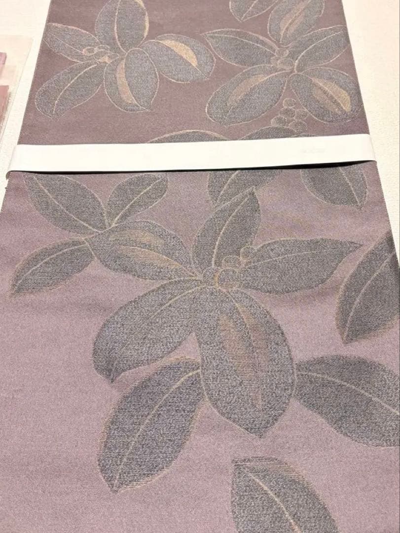 西陣織 澤屋重兵衛 濃い紫色の葉模様日本製