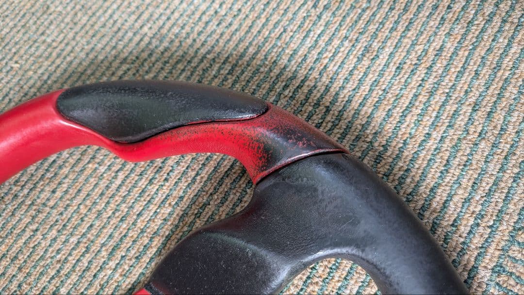 MOMOステアリング COMMANDO2 32φ　モモハン　コマンド2