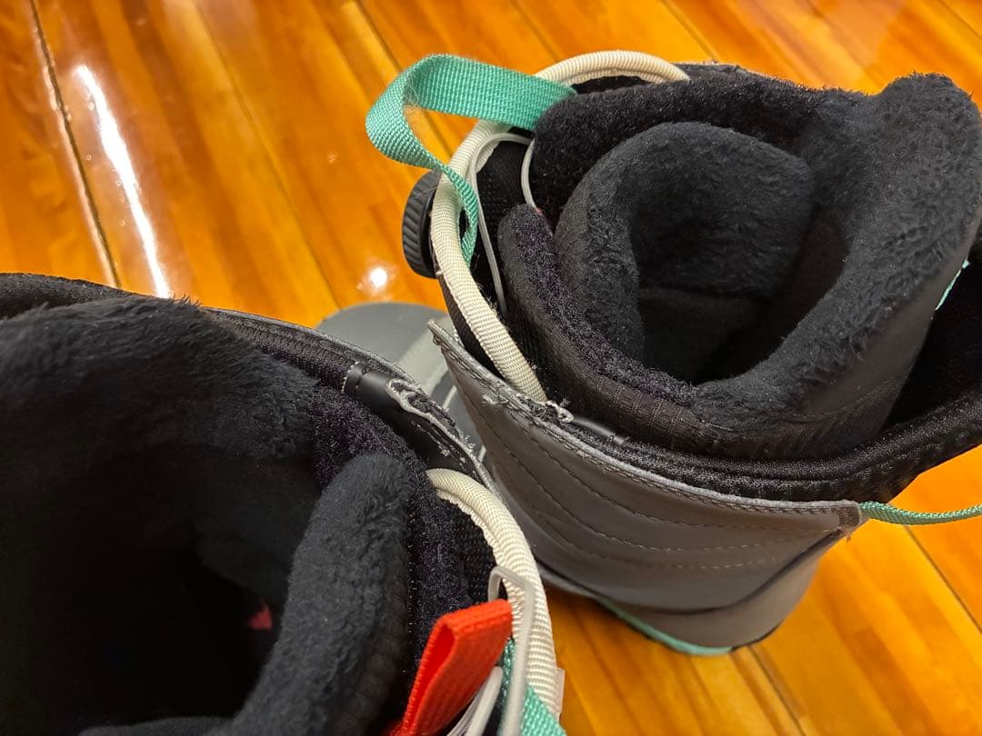 スノーボード ボア式 ブーツ（バートン ルーラーボアワイド26.0cm）