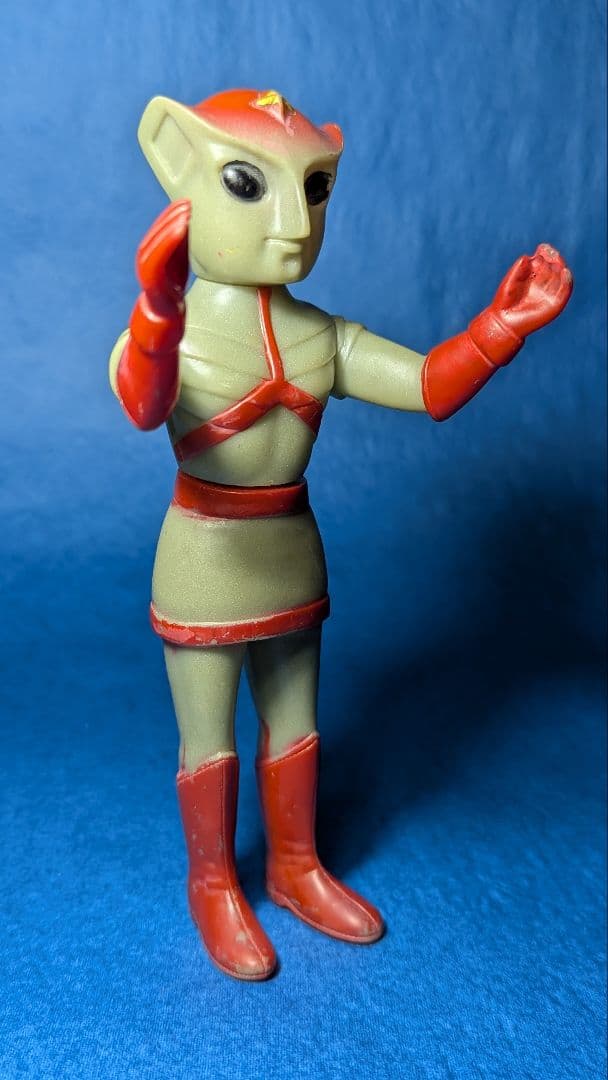 ブルマァク※ミドルサイズ　◆レッドファイター◆　トリプルファイター　円谷プロ