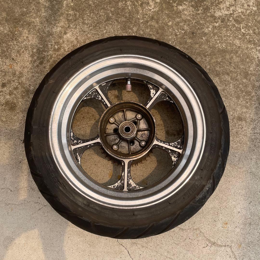 エイプ　ファルコン風12インチ　ホイール