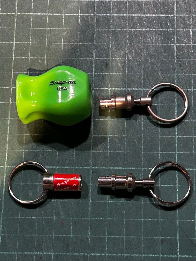 Snap-on キーホルダーセット 緑 赤