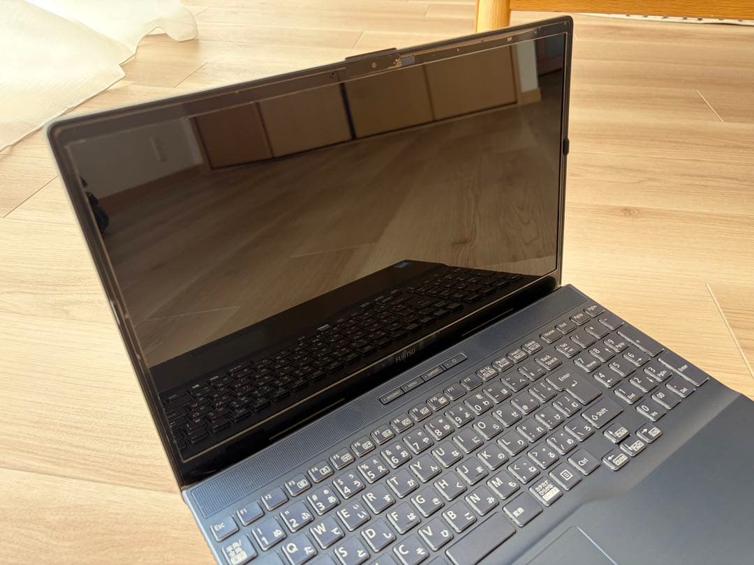 LIFEBOOK FUJITSU ノートパソコン 2023年製 15.6インチ