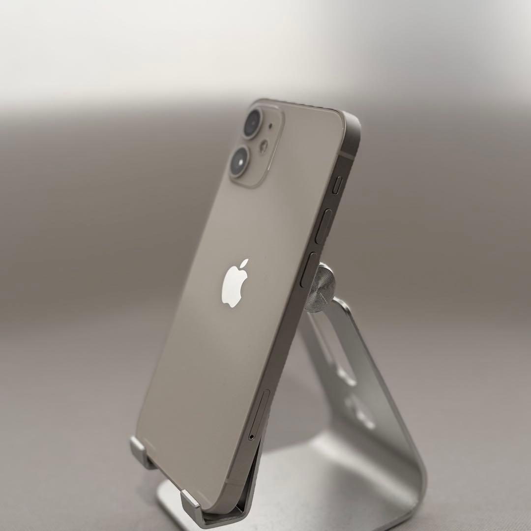 『極美品』iPhone 12 mini 64GB ホワイト　新品バッテリー　本体