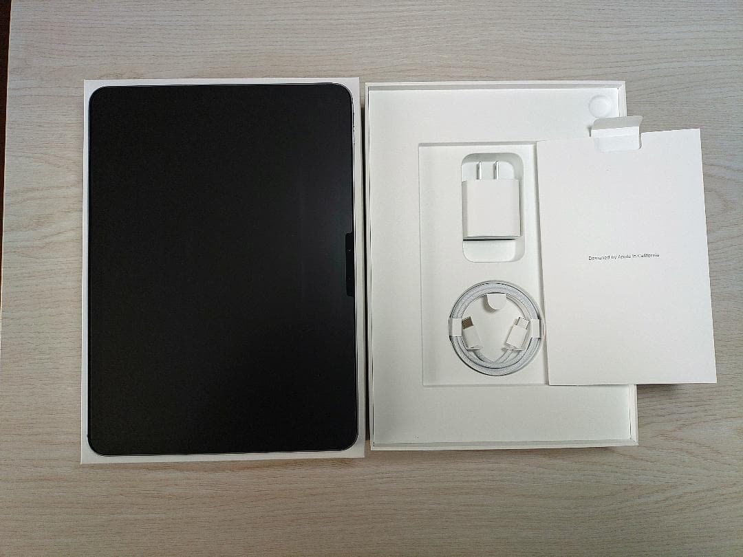 iPad Air(第6世代)512GB Wi-Fi+Cellular 11インチ