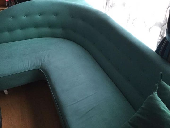 アンティーク　コーナーソファーオートクチュール