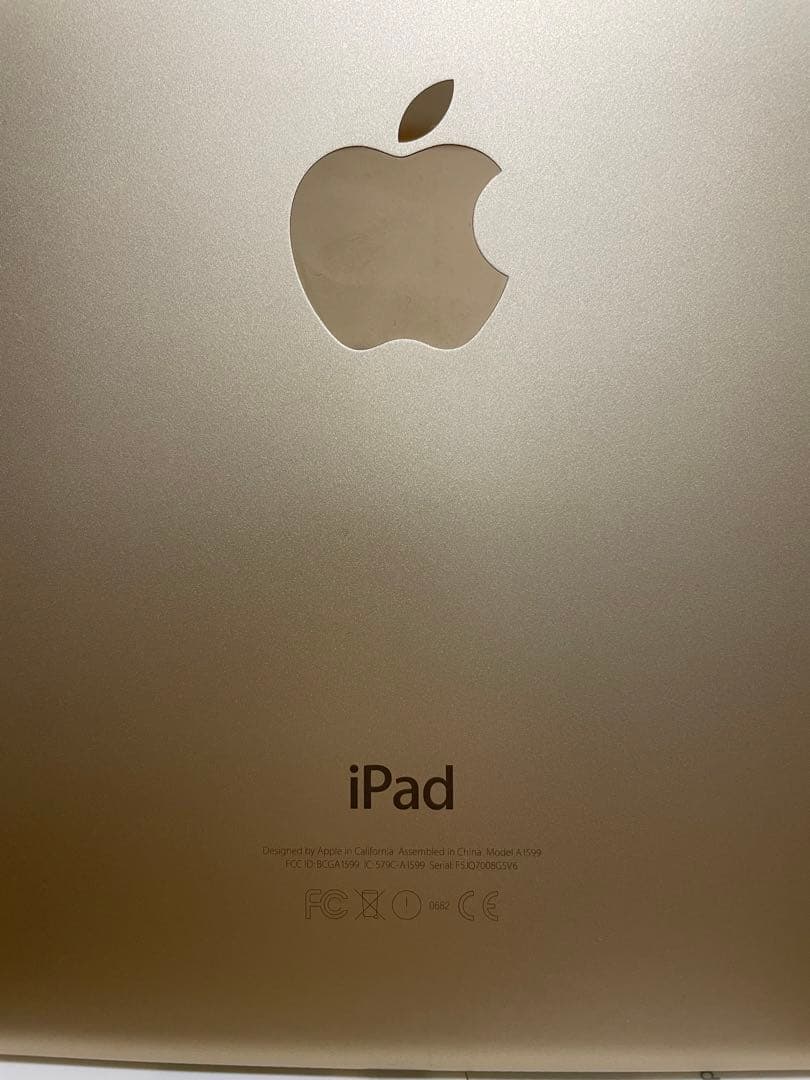 APPLE iPad mini3 WI-FI 64GB おまけケースつき