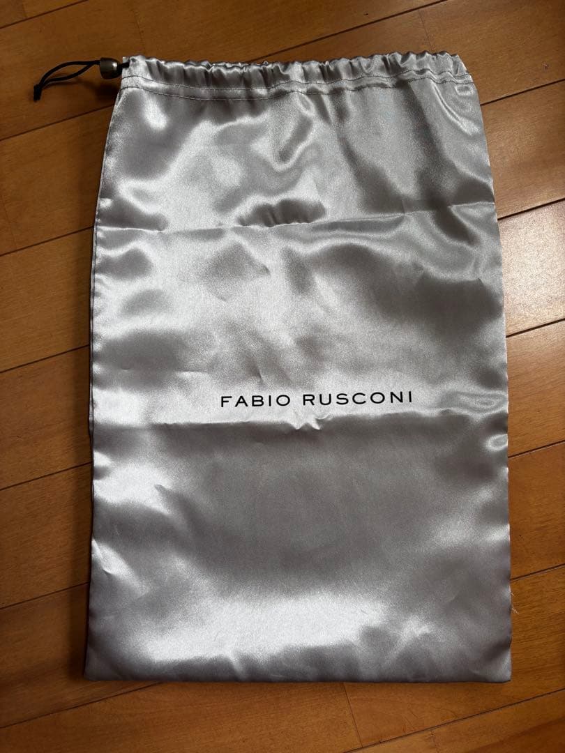 ファビオルスコーニ　ミュール