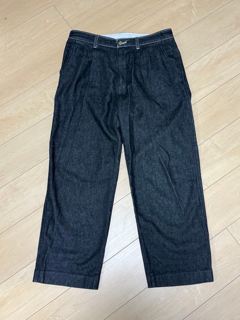 ￼LEVI’S PREMIUM BLACK DENIM SLACKS W34