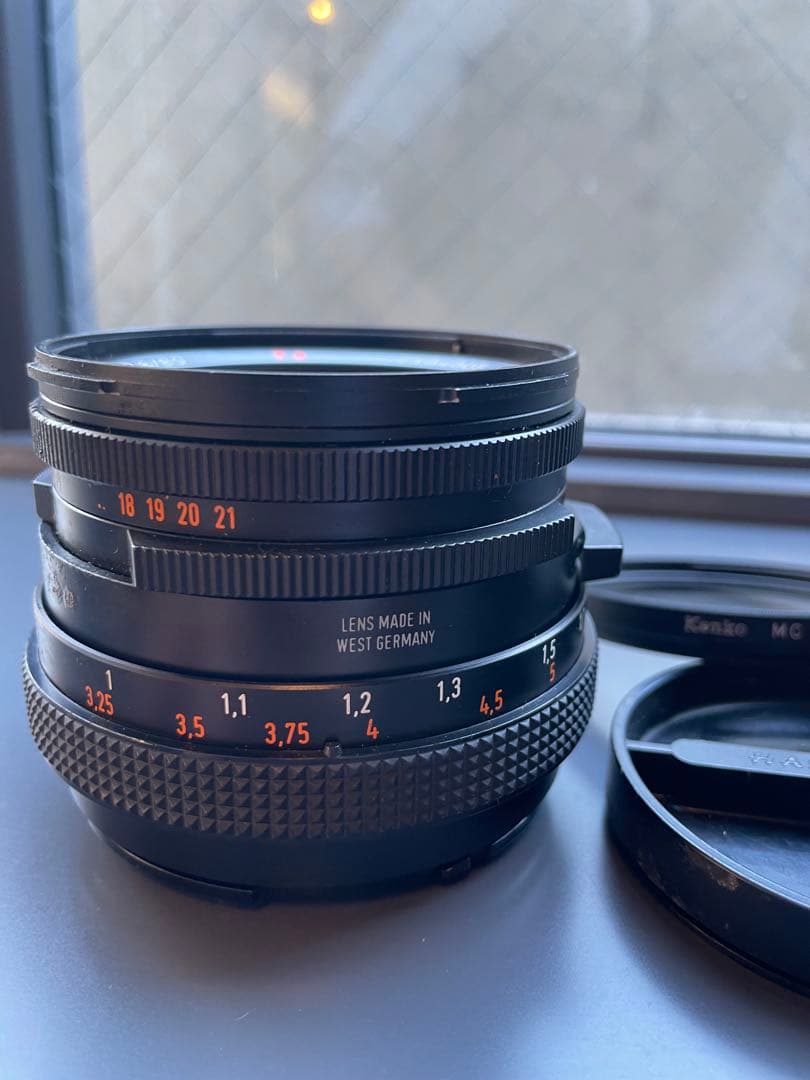 レンズ(単焦点) Carl Zeiss Planar 2.8/80 T* CF