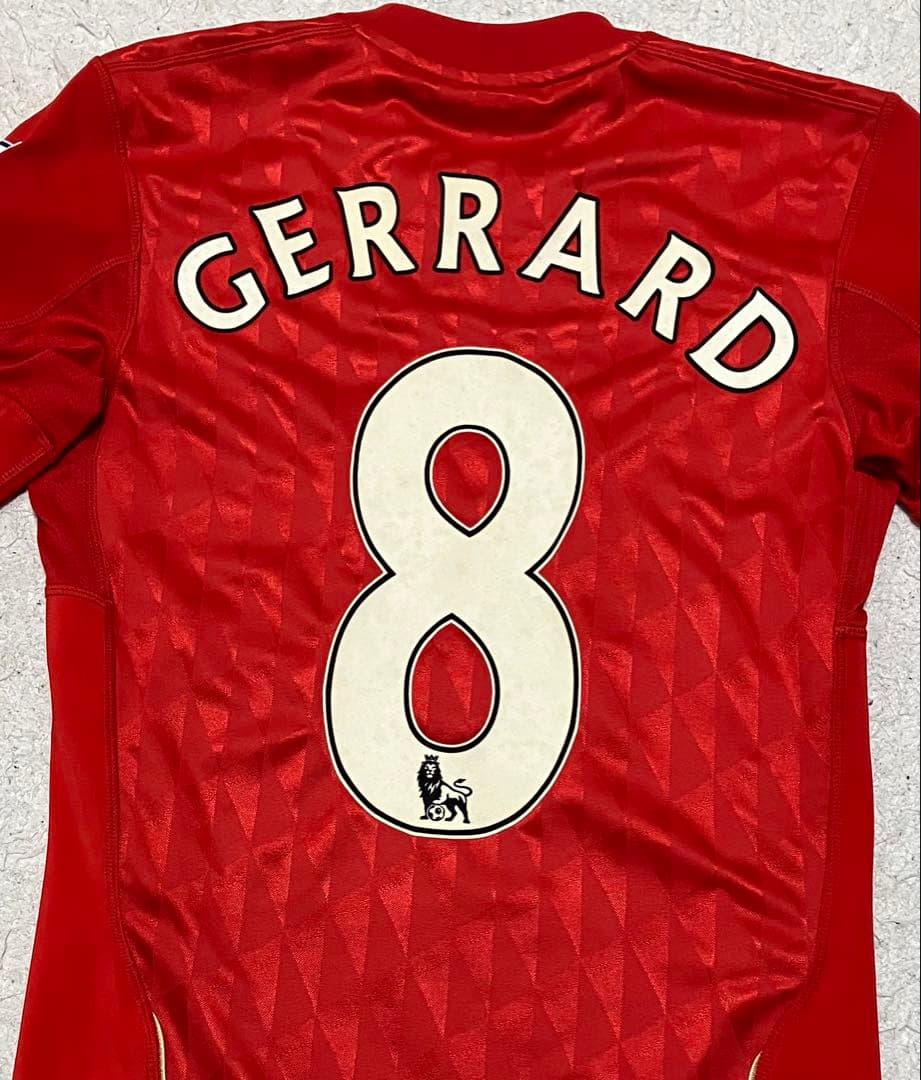 【レア物】ジェラード リバプール 10/11 ユニフォーム Mサイズ