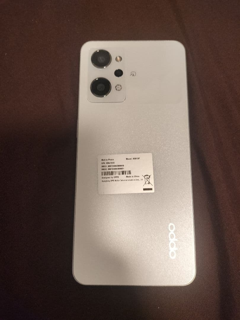 Oppo Reno9 A ムーンホワイト 本体