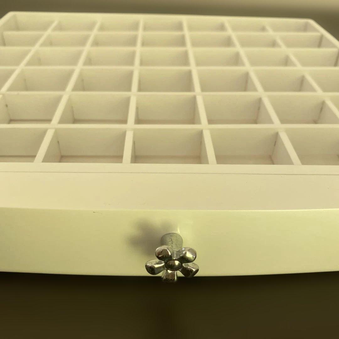 コレクションボックス 引き出し付き　アクセサリーケース　ジュエリーボックス