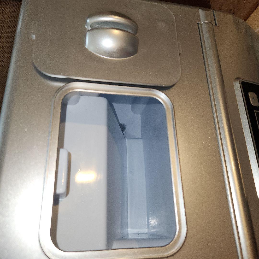 高速アイスメーカー・クリアロック　RM-100H