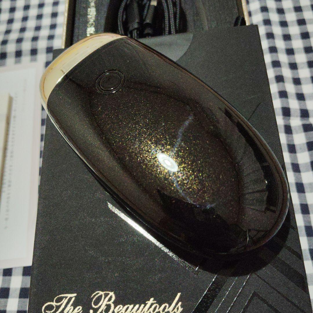 フェイスポンプ　プレミアム◇EMS美顔器