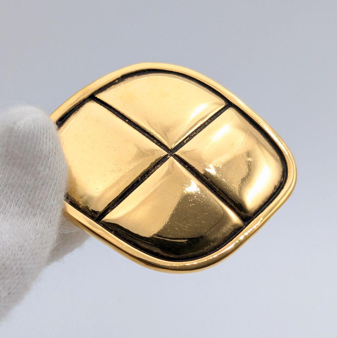 シャネル CHANEL マトラッセ ヴィンテージ ひし形 ブローチ