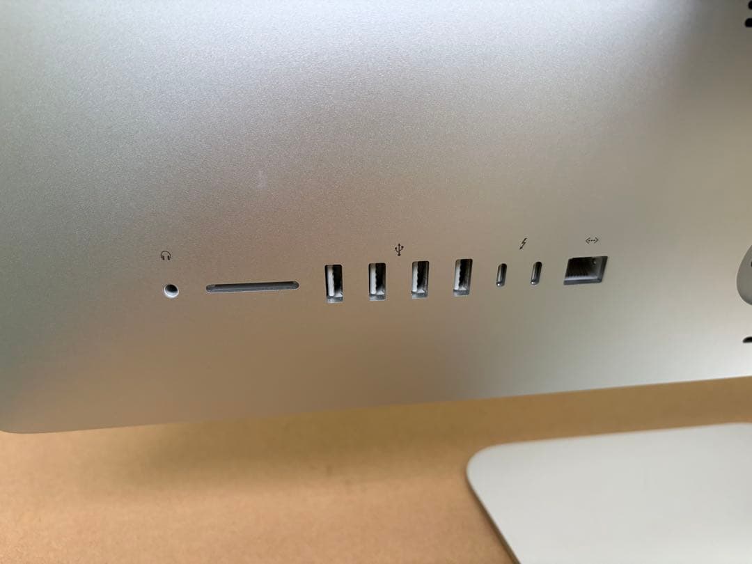 iMac 2017 21.5インチ 16GB/1TB/Intel Core i5