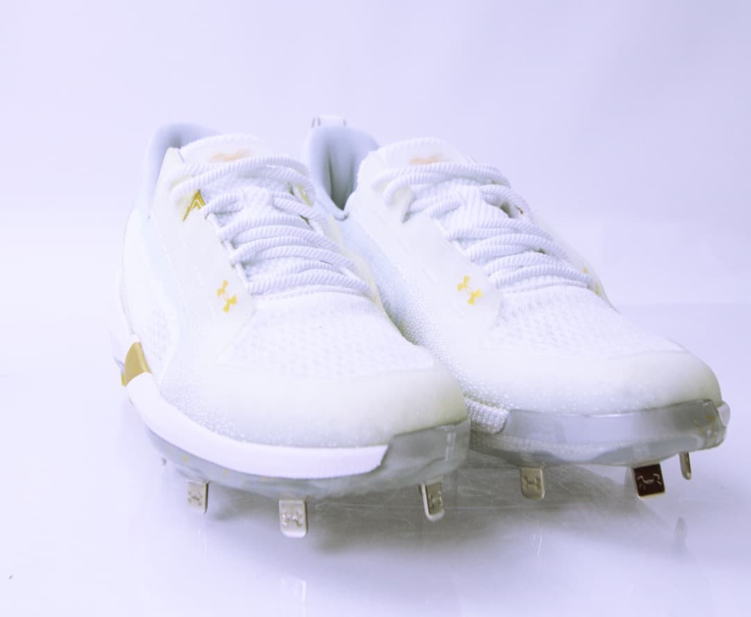 新品☆USA限定★アンダーアーマー★野球用ブライス・ハーパー6☆27cm☆