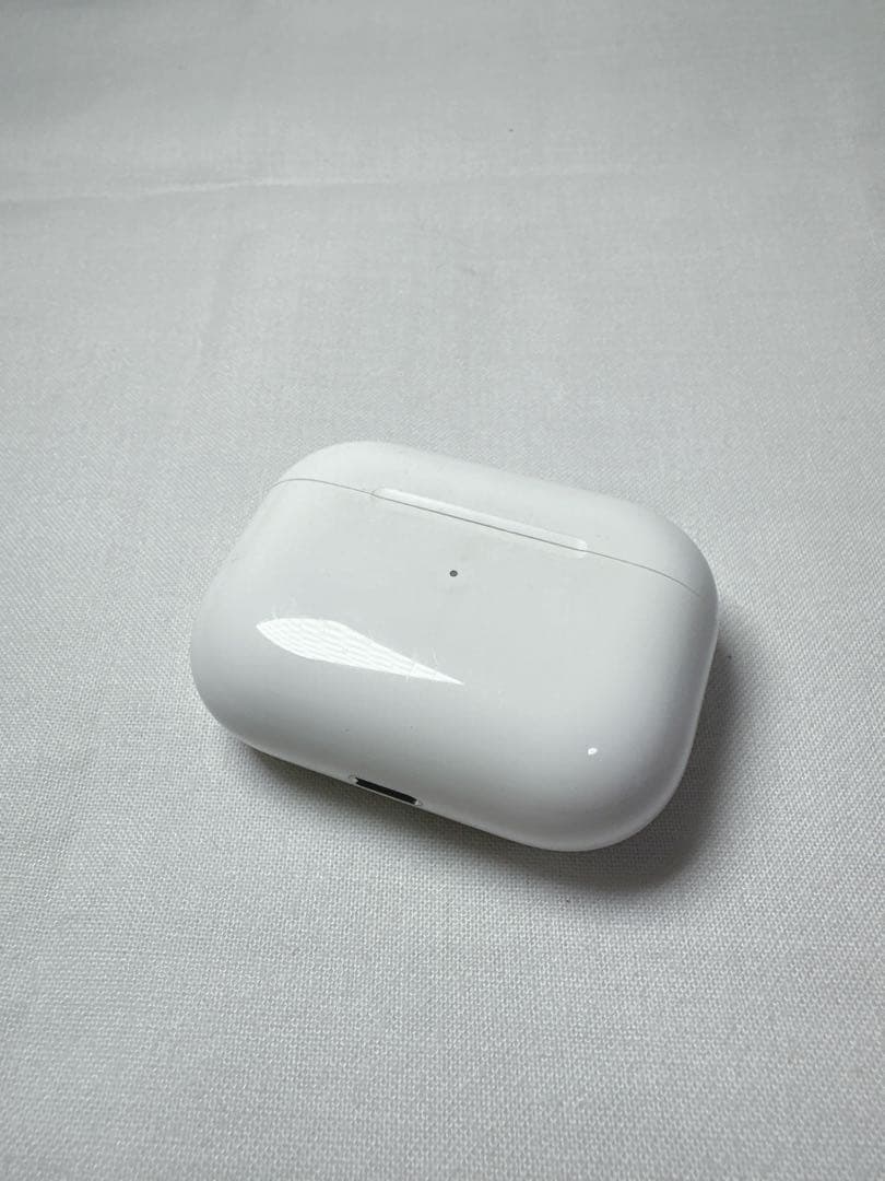 【完動品】アップル　AirPodsプロ第1世代　ブリーフィングケースおまけ