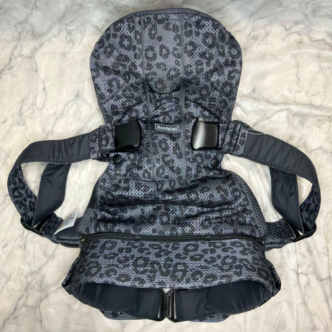 廃盤 ベビービョルン ONE KAI 抱っこ紐 レオパード 豹柄