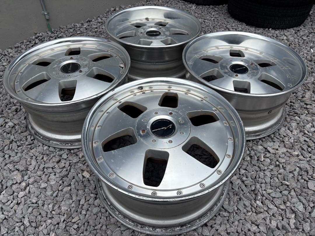 専用❗️SSR❗️ヴィエナクライス18インチアルミ☆6穴139.7 8.5J