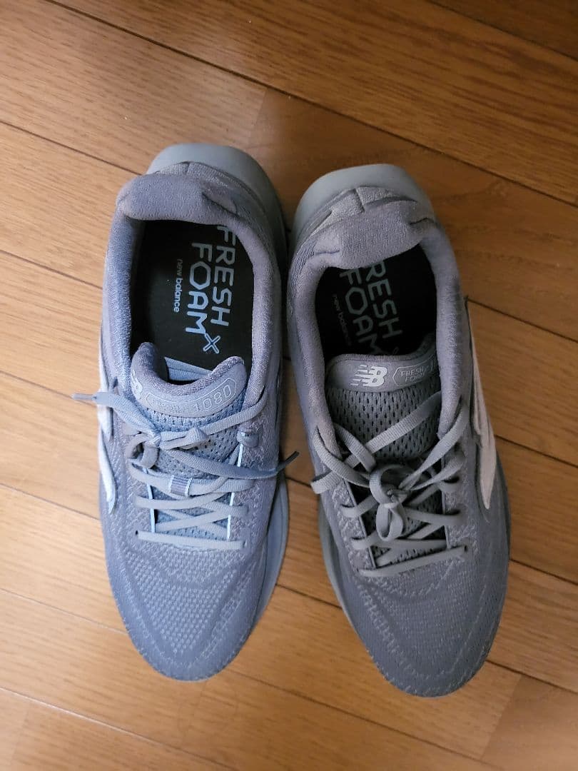 New Balance Fresh Foam 1080 グレー