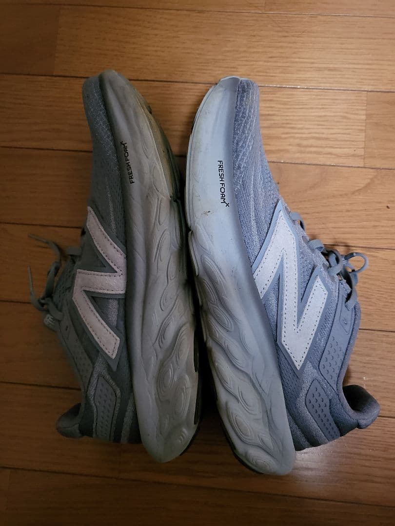 New Balance Fresh Foam 1080 グレー