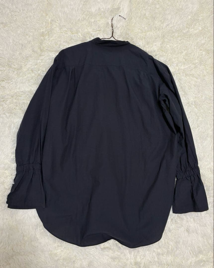 美品　GALERIEVIE コットンロングタイシャツ　ブラック　ボウタイ　リボン