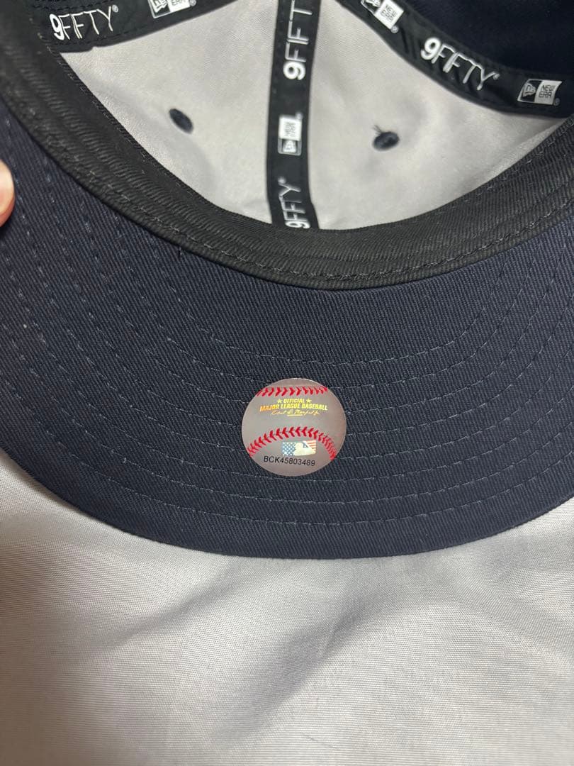 SAINT Mxxxxxx × NEW ERA RC 9FIFTY NYキャップ