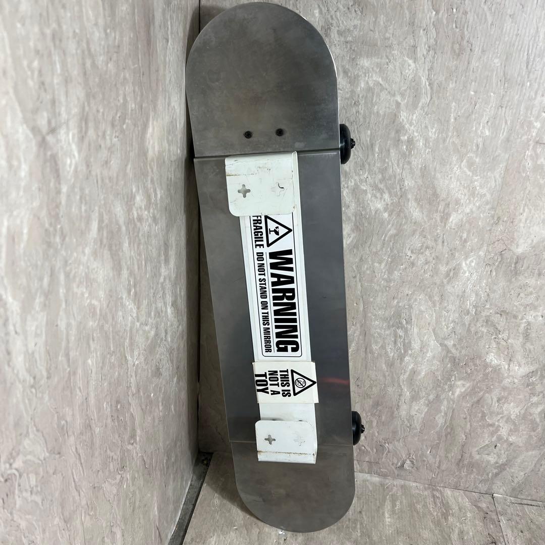 希少品 スケートボード デッキミラー スケボー 鏡 ストリート 壁掛け ミラー