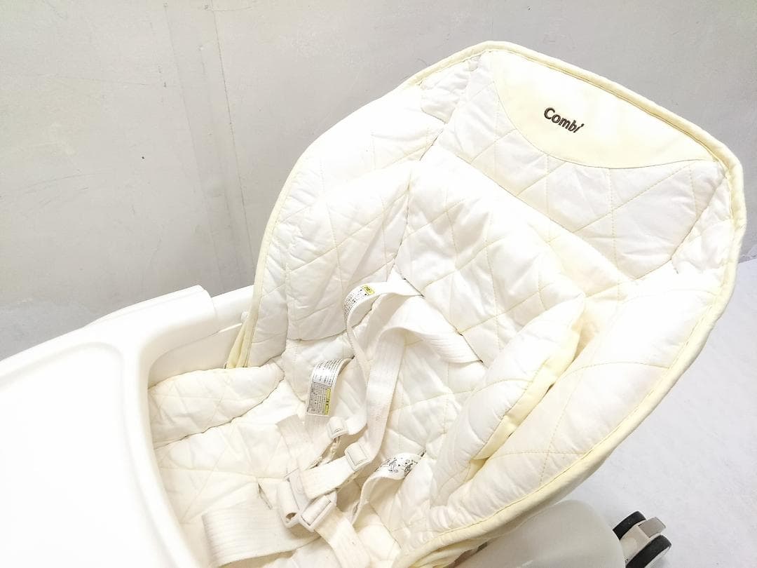 Combi コンビ ネムリラ AT オートスウィング ハイローチェア○