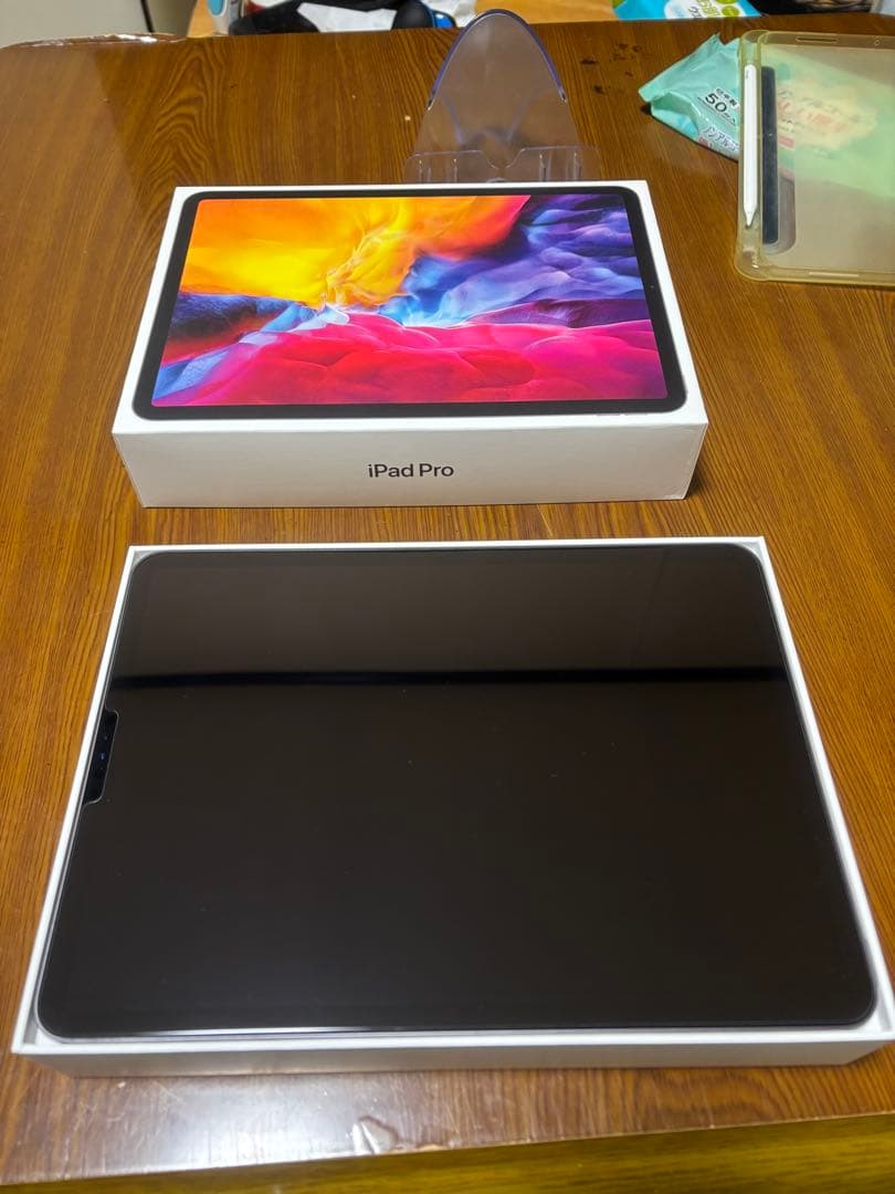 iPad Pro第二世代11インチ256G wifiモデルアップルペンシル付き
