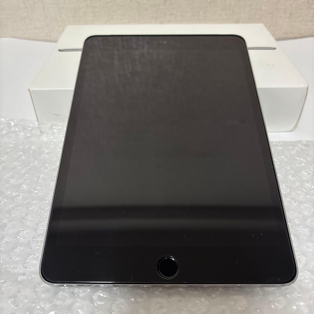 美品 iPad Mini 第4世代 32GB Wi-Fi Simフリー