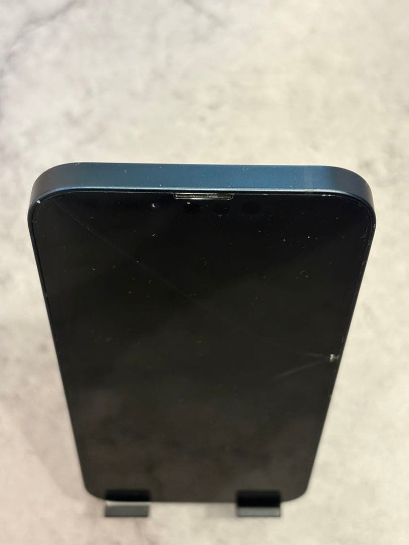 iPhone13本体　ミッドナイト　128GB