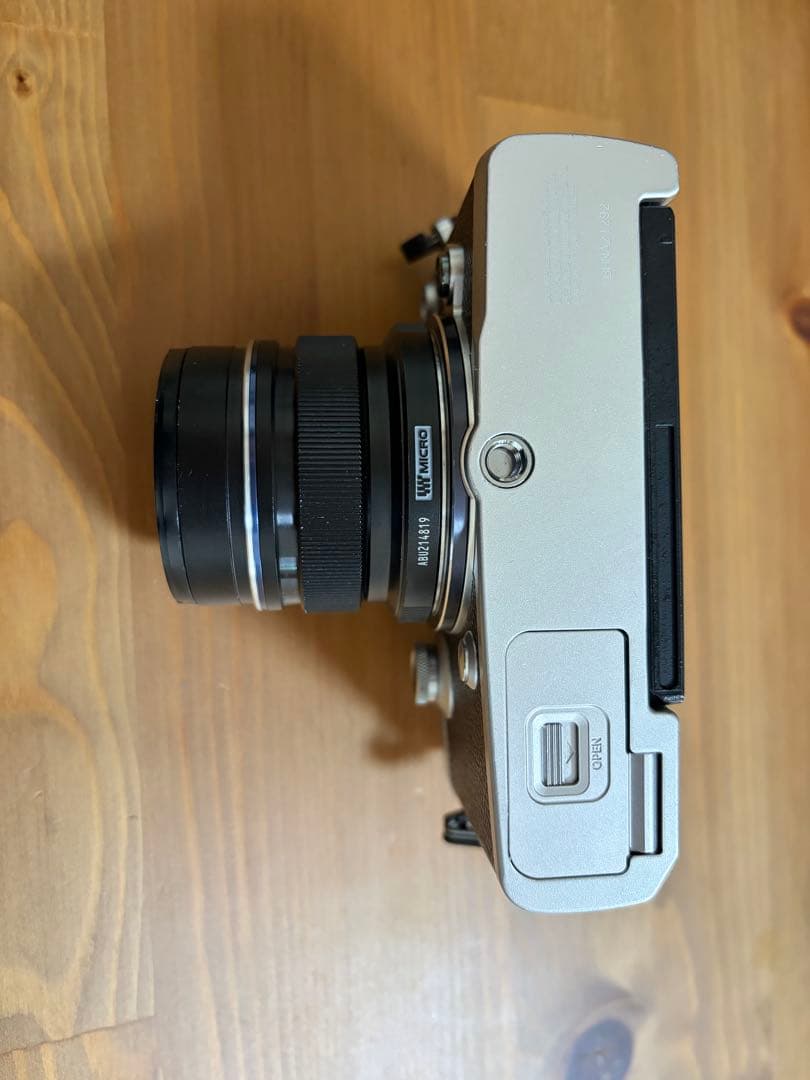 OLYMPUS PEN-F ミラーレス一眼カメラ 【レンズ・お手入れセット付き】