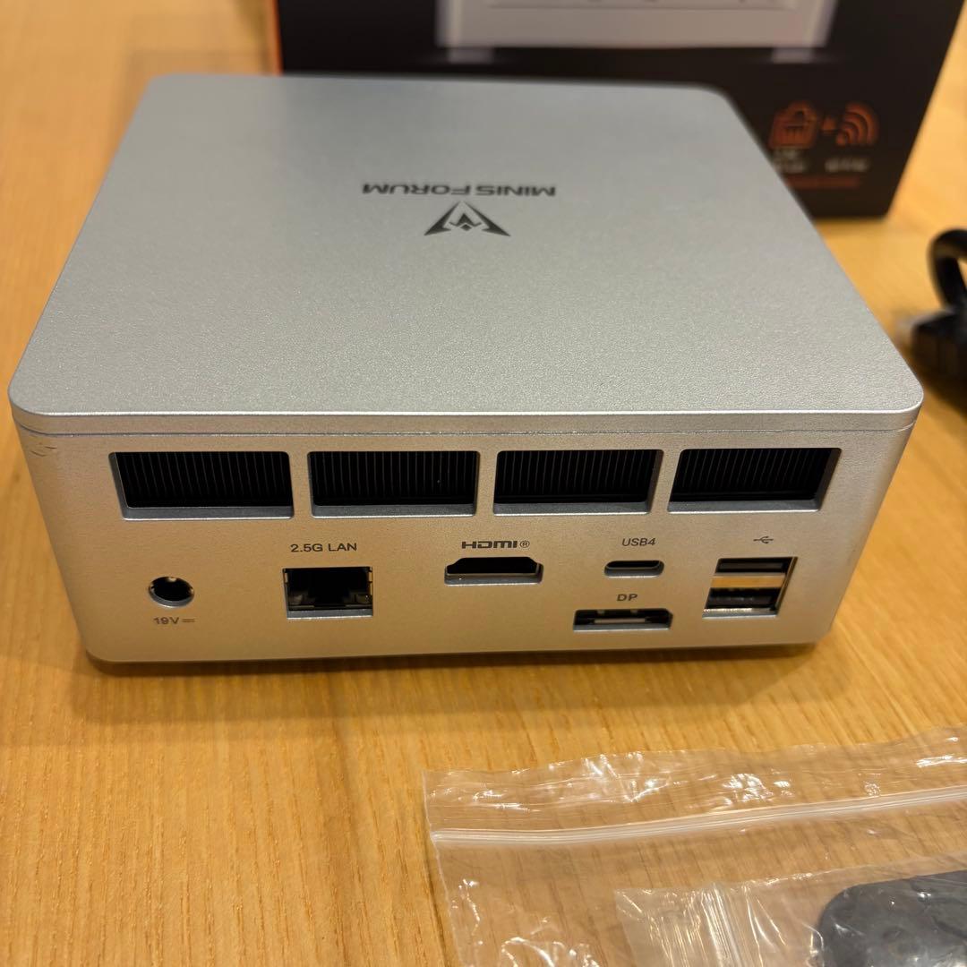 ミニPC MINISFORUM UM870 Slim
