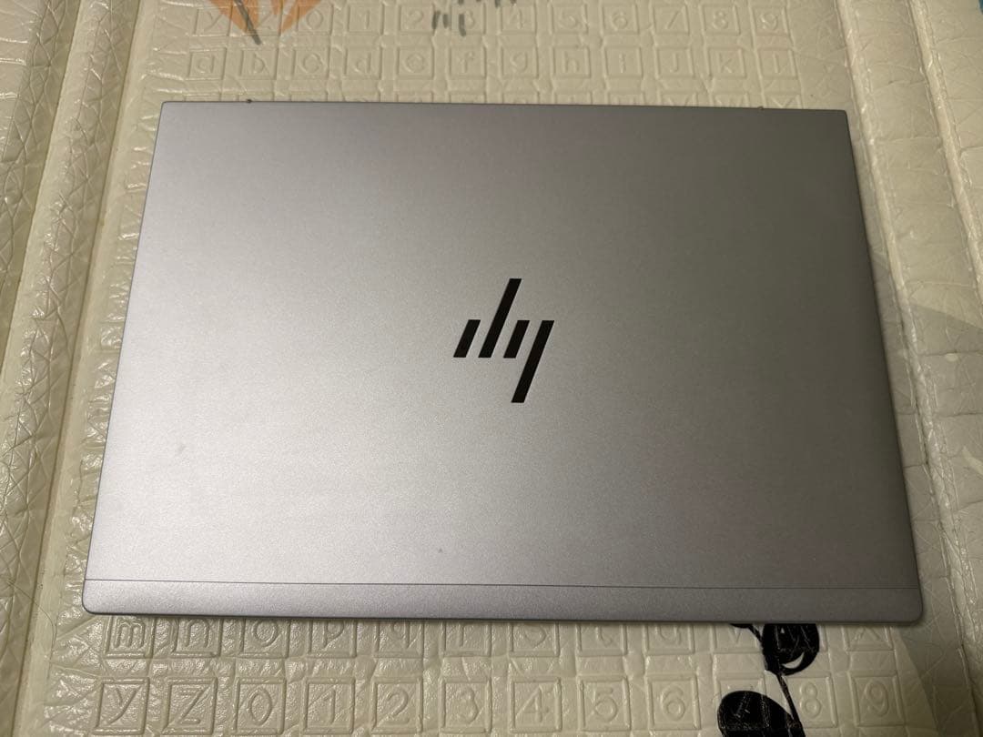 美品　HP EliteBook 630 G11 Ultra 5 125U