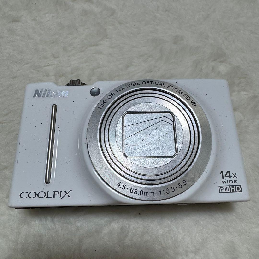 Olympus & Nikon カメラ　まとめ出品