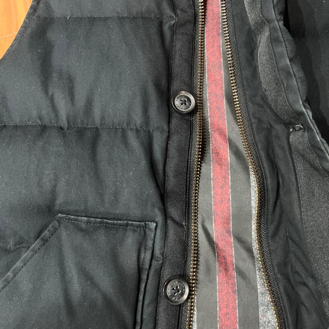 セレッソ　Carhartt ブラック ダウンベスト